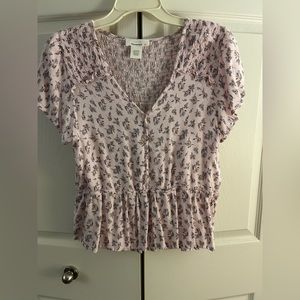 Urban Romantics light pink tee size L